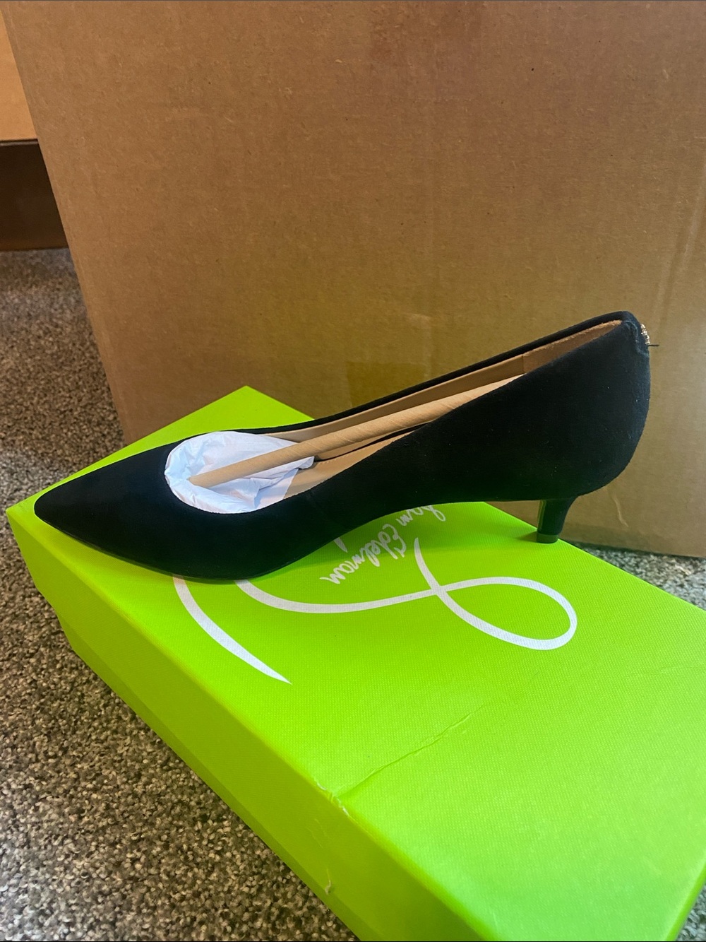 Sam Edelman Black Pointed-Toe Low Heel Pumps - Picture 5 of 10